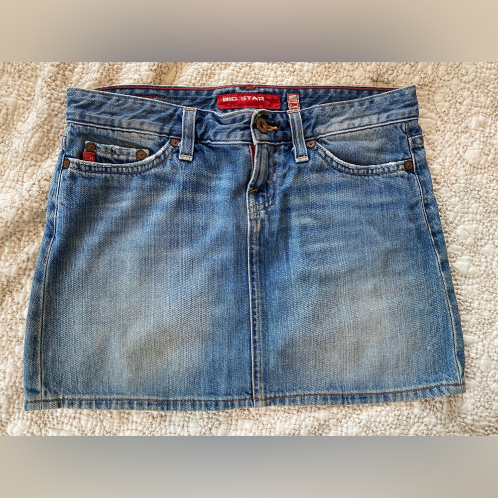 Big Star “Janet” denim skirt size 26